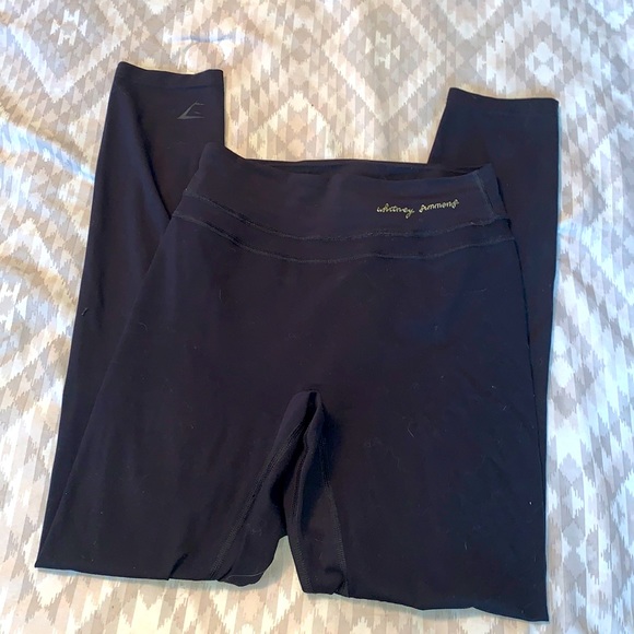 Gymshark x Whitney Simmons - Picture 1 of 3